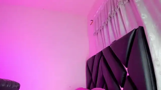 stephany doll  online show from 03/29/26, 04:03