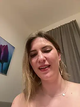 secretcrazy69 online show from 02/26/25, 12:09