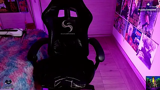 Emmachan19 online show from 01/20/25, 12:15