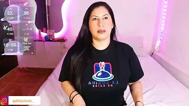 Gabby stone  online show from 11/30/25, 11:05