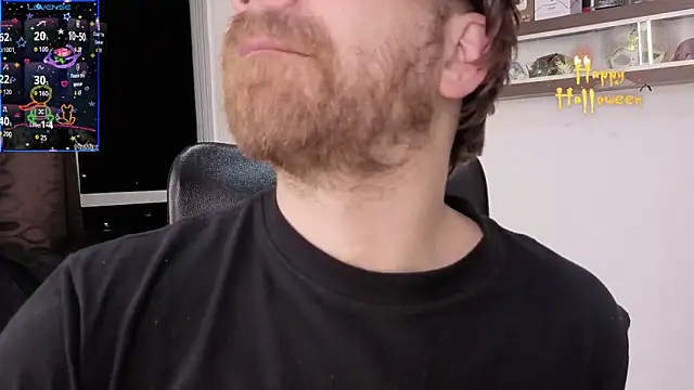 Snapshot of michacosio chatting on 11/09/25, 02:48 michacosio online show from 11/09/25, 02:48