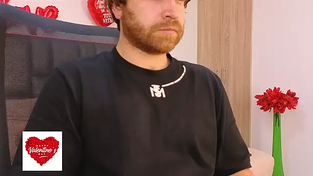 Snapshot of michacosio chatting on 02/14/26, 07:19 michacosio online show from 02/14/26, 07:19