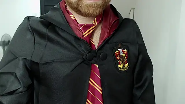 Snapshot of michacosio chatting on 10/30/25, 09:22 michacosio online show from 10/30/25, 09:22