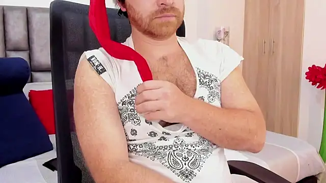 Snapshot of michacosio chatting on 12/05/25, 02:54 michacosio online show from 12/05/25, 02:54