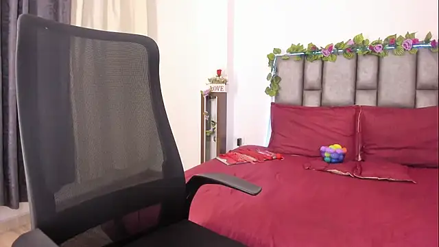 michacosio online show from 04/13/26, 03:43