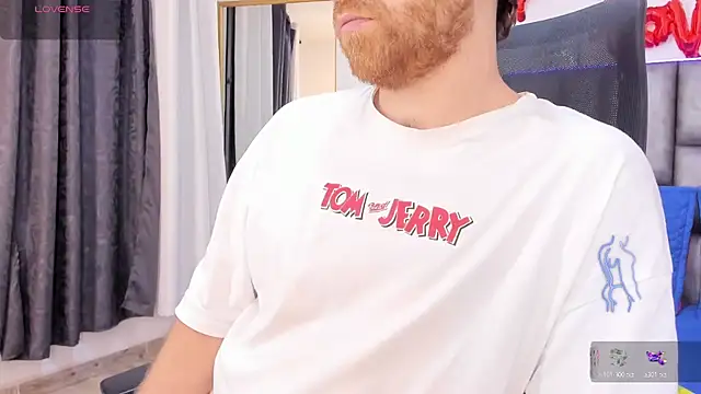 Snapshot of michacosio chatting on 02/27/26, 03:29 michacosio online show from 02/27/26, 03:29