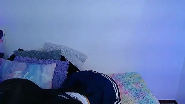 Isa Maiden1 online show from 11/27/25, 04:29