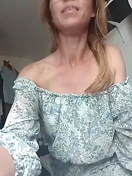 cammyquart online show from 10/26/25, 05:46