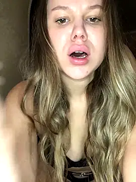 Lucy Dell online show from 11/14/25, 07:12