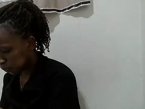 prettybeee online show from 11/02/25, 10:04