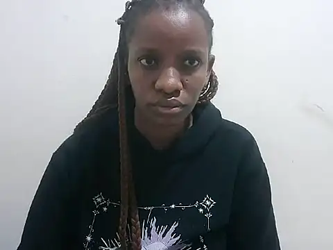 prettybeee online show from 02/18/26, 03:37