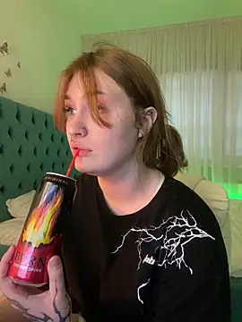  Chlo  e online show from 03/07/25, 05:08