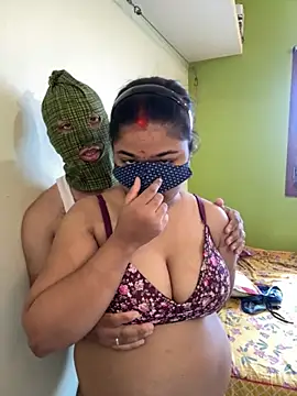 Snapshot of hotty_Sexy-couple chatting on 09/23/25, 03:57 hotty Sexy-couple online show from 09/23/25, 03:57