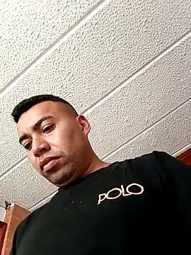 Diego leon27 online show from 04/24/26, 08:00