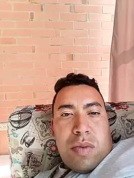 Diego leon27 online show from 01/08/25, 06:52