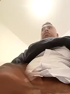 Diego leon27 online show from 09/18/25, 04:59