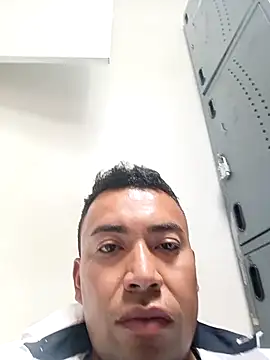 Diego leon27 online show from 11/27/25, 06:52