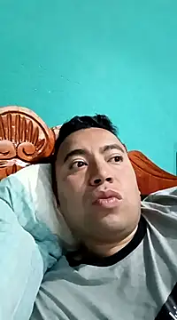 Diego leon27 online show from 12/28/24, 01:38