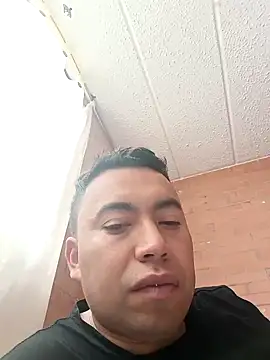 Diego leon27 online show from 01/10/25, 02:13