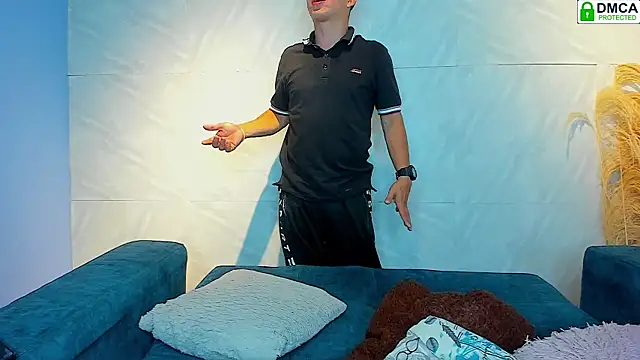 play sex18 online show from 03/01/25, 08:53