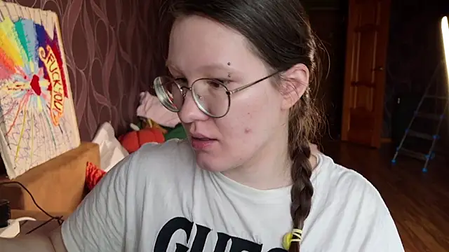 MiriamOr online show from 11/16/25, 07:35