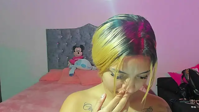 Snapshot of CaroolSex chatting on 12/29/24, 12:55 CaroolSex online show from 12/29/24, 12:55