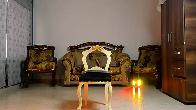 Nonbinaryangel  online show from 02/14/25, 10:04