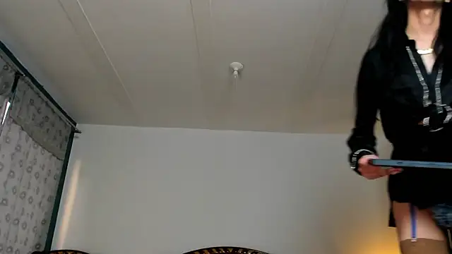 Nonbinaryangel  online show from 01/22/25, 10:37