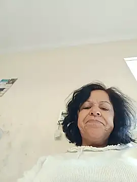 Snapshot of mariy522 chatting on 07/17/26, 11:29 mariy522 online show from 07/17/26, 11:29