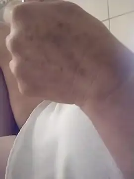 mariy522 online show from 10/10/25, 12:17