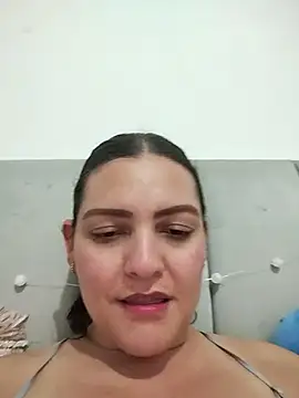 Mia Hampton online show from 06/25/26, 11:43