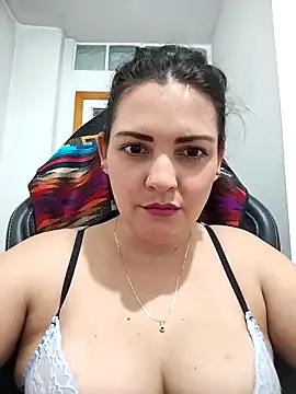 Mia Hampton online show from 02/24/26, 10:32