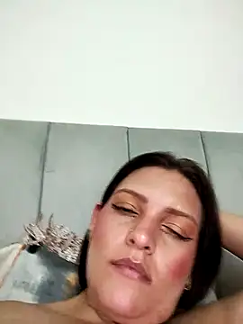 Mia Hampton online show from 03/07/25, 10:21