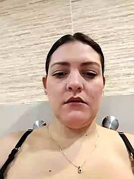 Mia Hampton online show from 09/27/25, 01:17