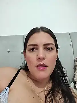 Mia Hampton online show from 05/26/26, 10:08
