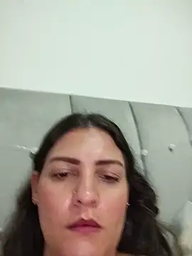 Mia Hampton online show from 05/27/26, 02:08