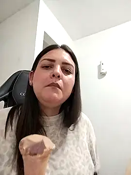 Mia Hampton online show from 02/03/26, 11:21