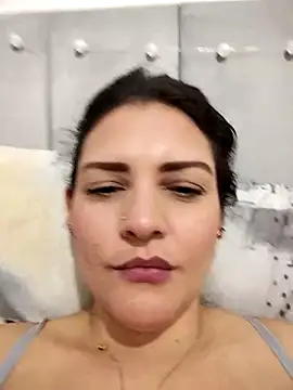 Mia Hampton online show from 02/21/26, 10:45