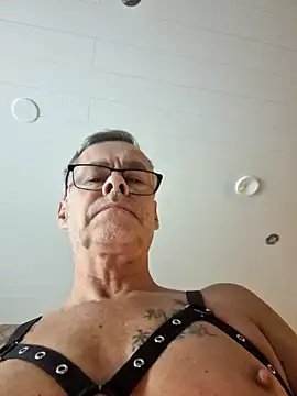 DarrenSullivanSlut online show from 12/17/24, 08:23