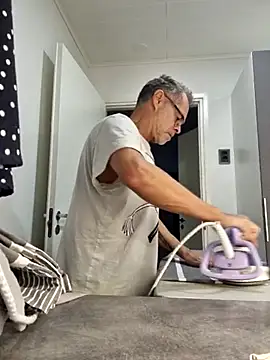 DarrenSullivanSlut online show from 02/18/25, 07:10