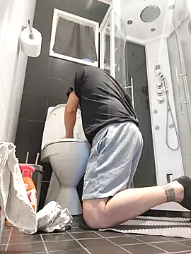 DarrenSullivanSlut online show from 03/18/25, 12:06