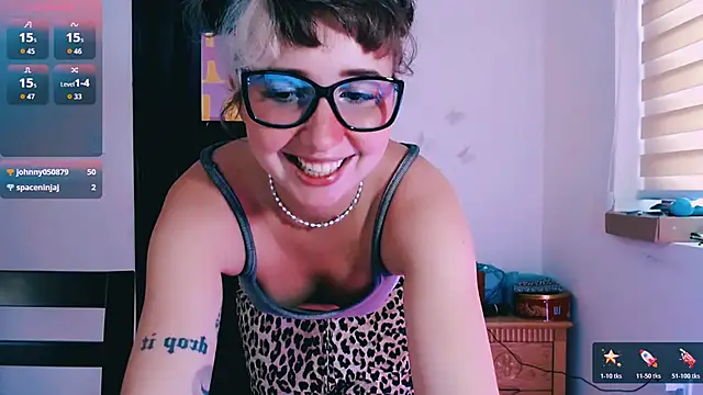 Cosmo Riri online show from 03/18/26, 07:33