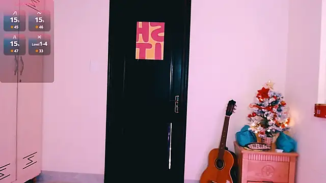 Cosmo Riri online show from 12/18/25, 05:34