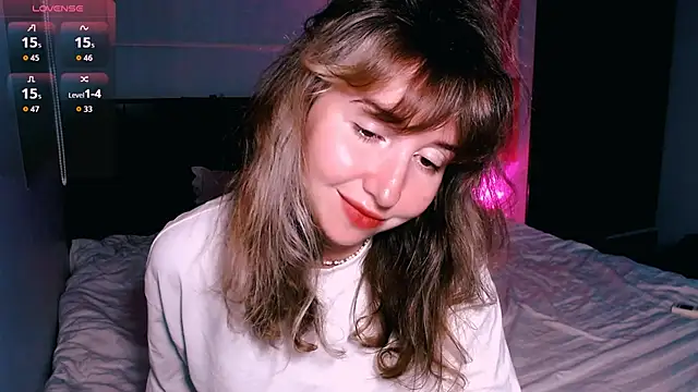 Cosmo Riri online show from 11/13/25, 11:25