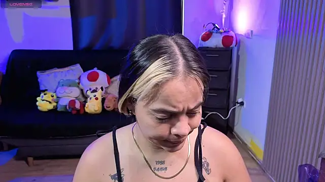 Cuttiealice online show from 12/14/25, 12:33