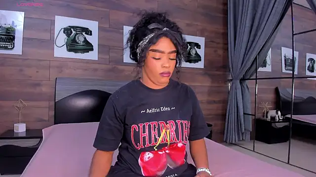 Briana Wells  online show from 07/07/26, 12:52