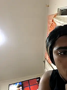 Briana Wells  online show from 03/10/26, 03:32