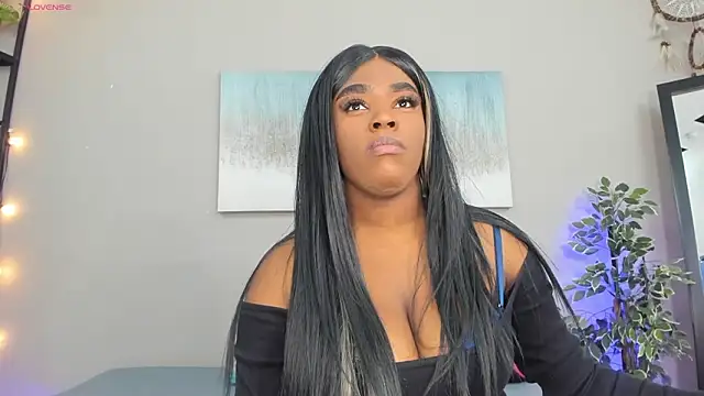 Briana Wells  online show from 02/13/26, 01:00