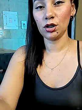 Snapshot of Leticia_goddes chatting on 01/26/25, 09:40 Leticia goddes online show from 01/26/25, 09:40