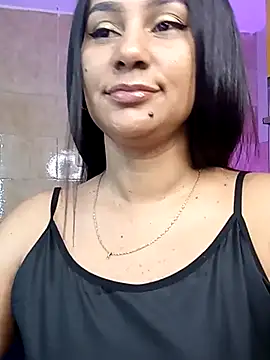 Snapshot of Leticia_goddes chatting on 03/12/25, 11:32 Leticia goddes online show from 03/12/25, 11:32